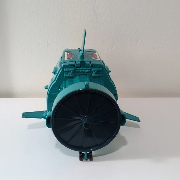 Vintage Battle Beast Shocking Shark Transport Station - Picture 6 of 10